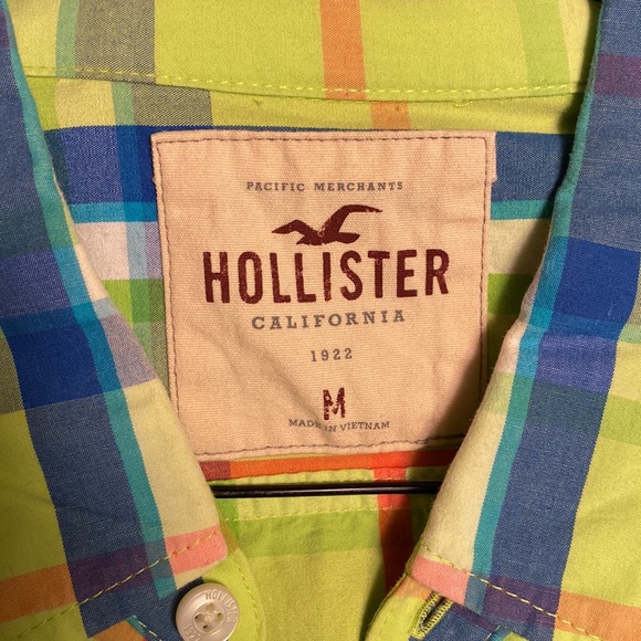 Hollister Men’s Flannel Button Up - Picture 3 of 3